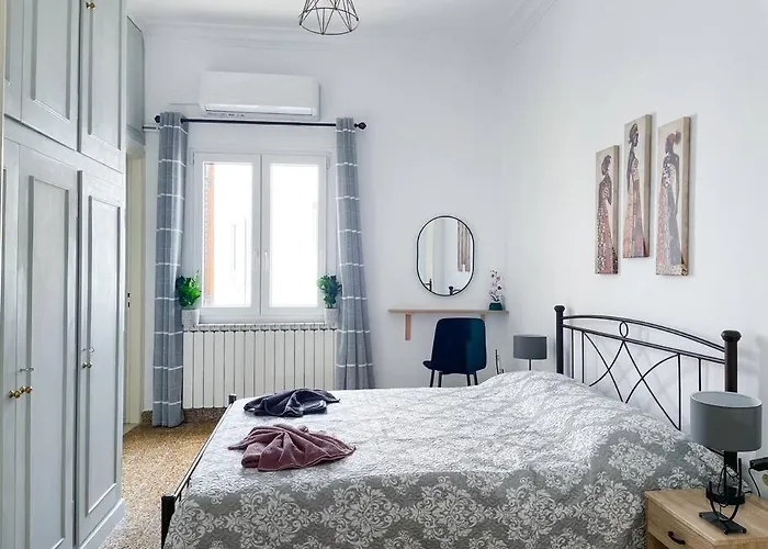 Castlevania- Traditional House In The Castle * Naxos City